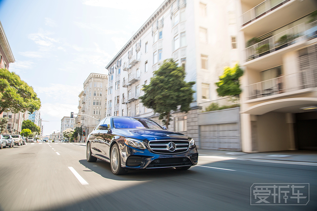 奔驰的四驱原理,奔驰的四驱越野