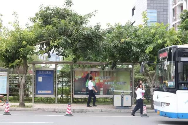 成都地铁18号线沿途吃喝玩乐,成都10号线特色地铁站