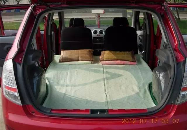 带着老伴穷游,开房车带老伴穷游