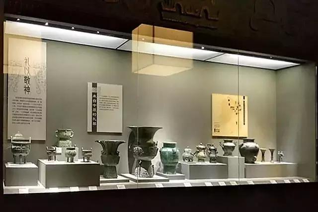 了解一座城的方式就是去当地的博物馆和菜市场，来长沙这些博物馆定让你不虚此行