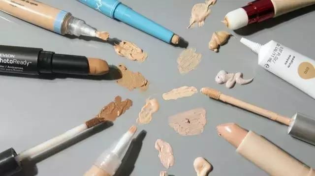 化妆和p图不能解决的方法,五分钟搞定的化妆视频不卡粉