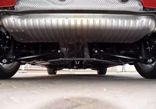 宝马220i旅行测评,宝马220i旅行试驾