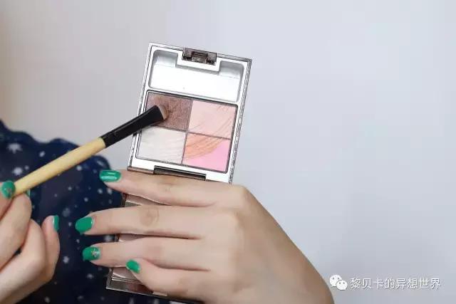 不需要早起一个小时，十分钟就能化个精致出门妆