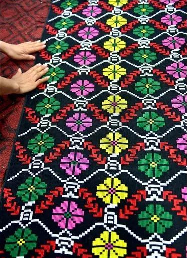 湘西非遗文化之土家族织锦,西兰卡普土家织锦