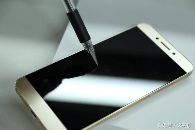 全面屏要不要贴膜,苹果贴全面屏膜还是半屏膜好