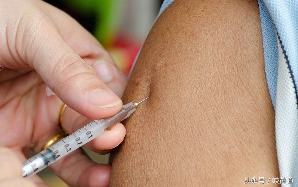 有血的蚊子咬我会感染艾滋病吗,蚊子咬了艾滋病的人会传染吗