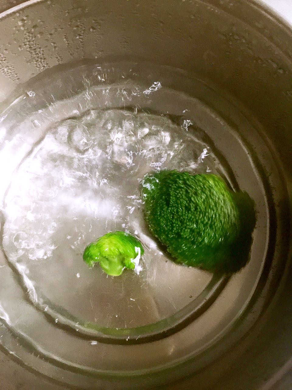 鳕鱼时蔬小嫩糕｜宝宝秋天易生病，补锌增强抵抗力食谱一定要收下