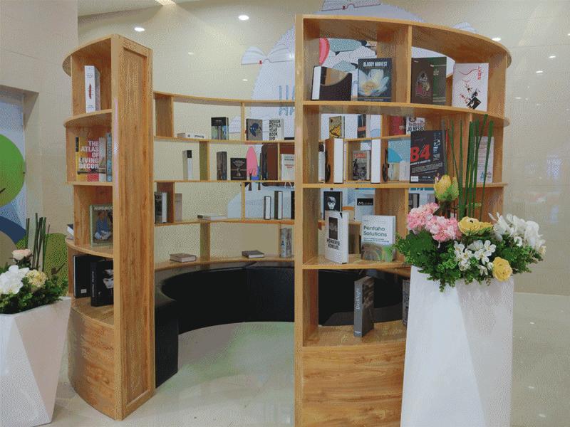 呼和浩特城东大型购物中心,呼和浩特市最大的购物超市是哪个