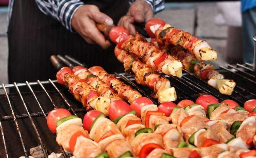 胃炎不必急着吃药,胃炎一直不好还经常疼