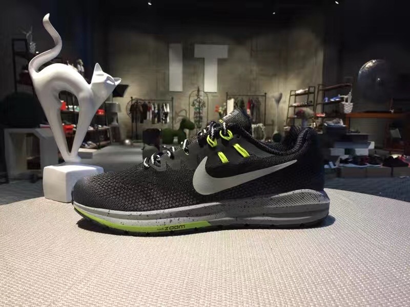 nike登月跑鞋穿搭,nikelegendreact3