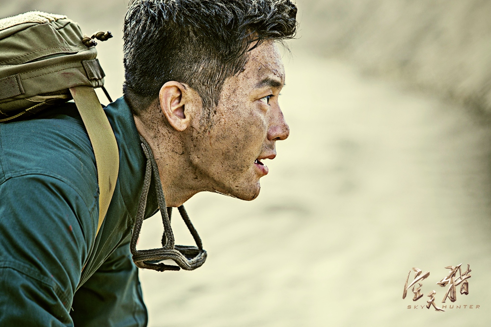 鹿晗助力李晨导演处女作，《追梦赤子心》演绎热血军魂