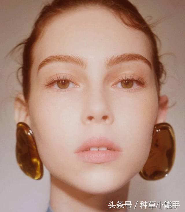 眼部精华的重要性,眼部精华是眼霜吗