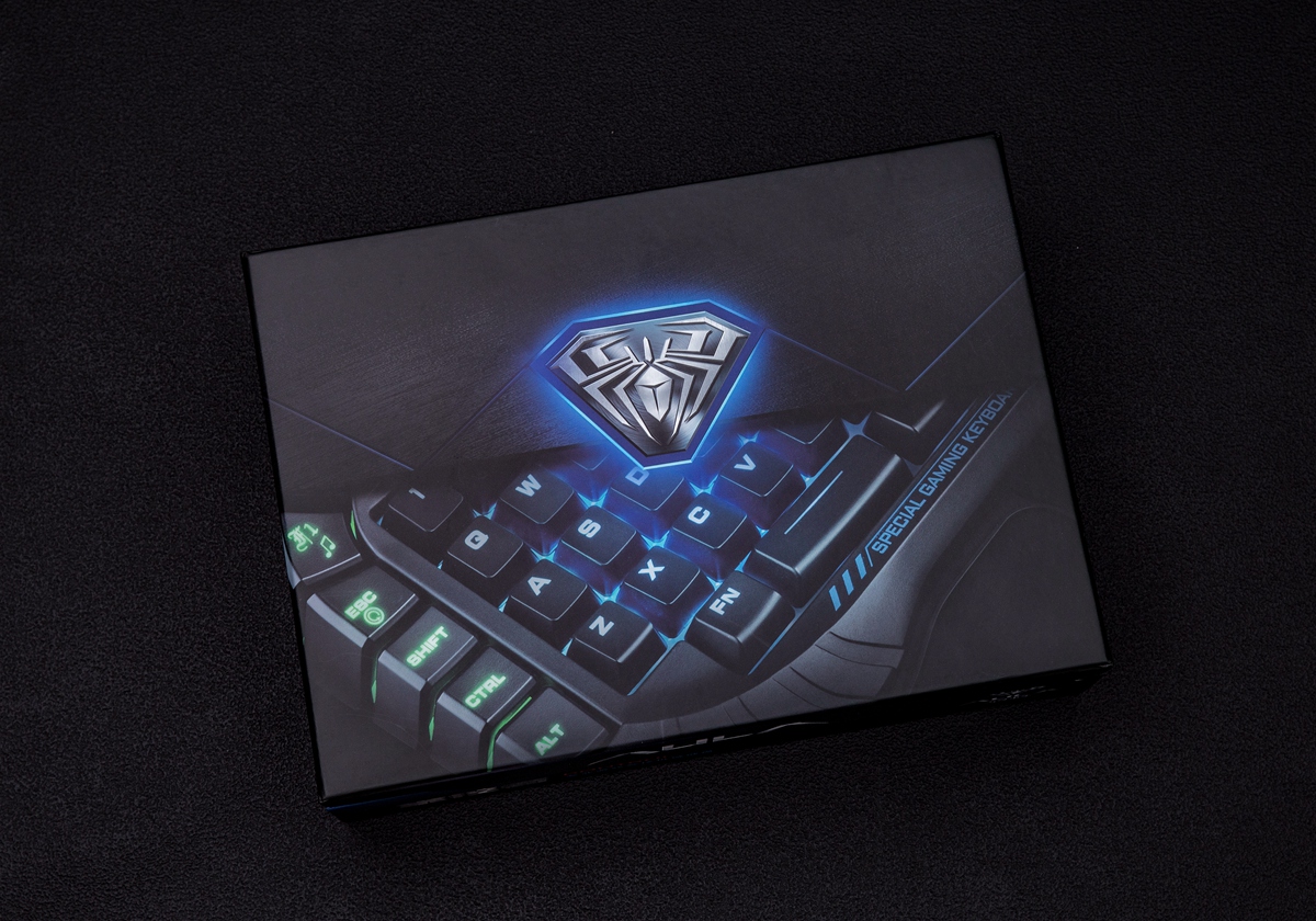 狼蛛掌控者单手键盘,狼蛛单手键盘