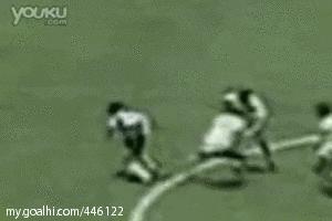 球迷学库里过人,99%的人都不知道的篮球技巧