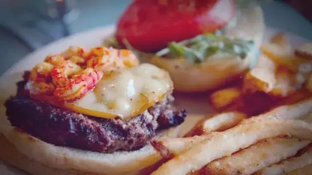 小龙虾的种类及吃法,如何吃小龙虾的方法和图解