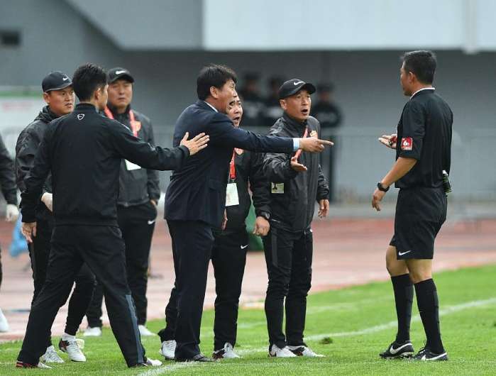 被各方都看好评价很高的中超一队,成绩却很差,这支球队是?