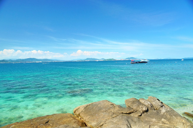 带着宝贝去旅行，遇见三亚遇见海