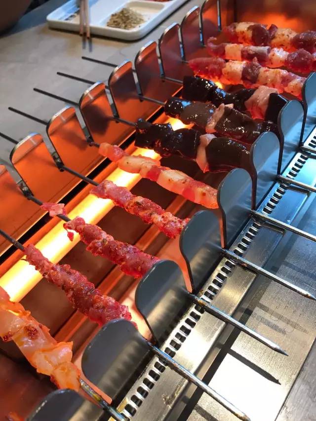 北京十大必吃连锁店,京城最火的12家撸串圣地