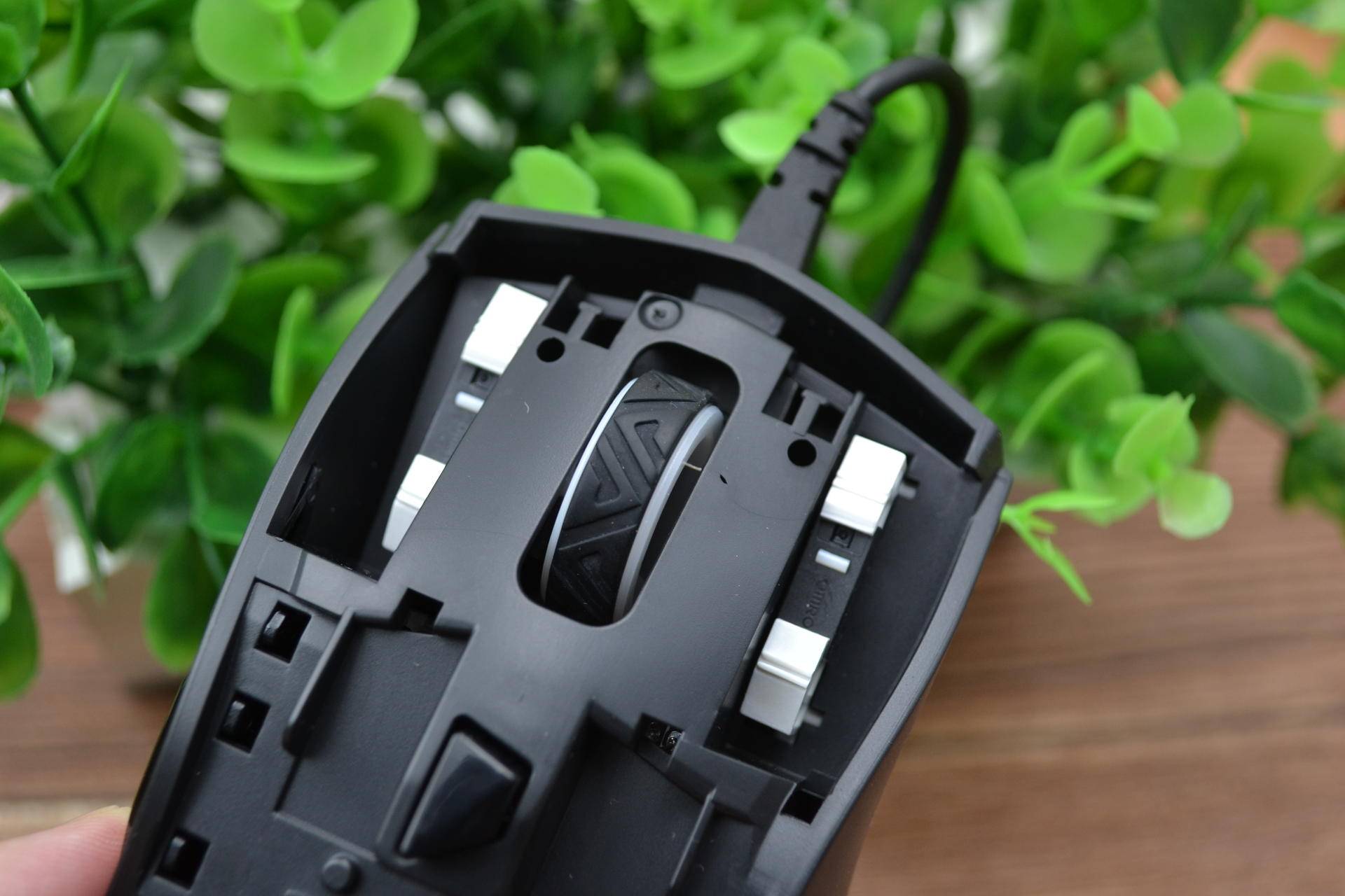 吃鸡神器测评天使之翼,吃鸡神器测评六指