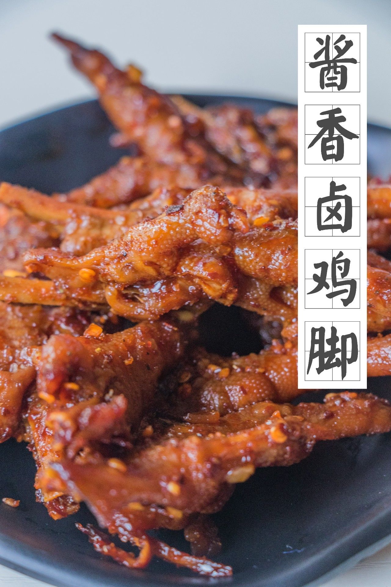 不到10㎡的店，一年卖100000+碗，下雨都要甩的米线竟来自泰国！