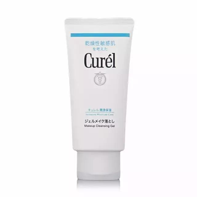 痘痘闭口摸起来软软的,痘痘摸上去硬硬反反复复