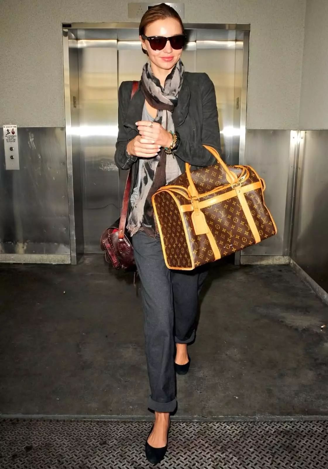 如果奢侈品鞋子只选一双该怎么选,如果要购买一个东西要考虑什么