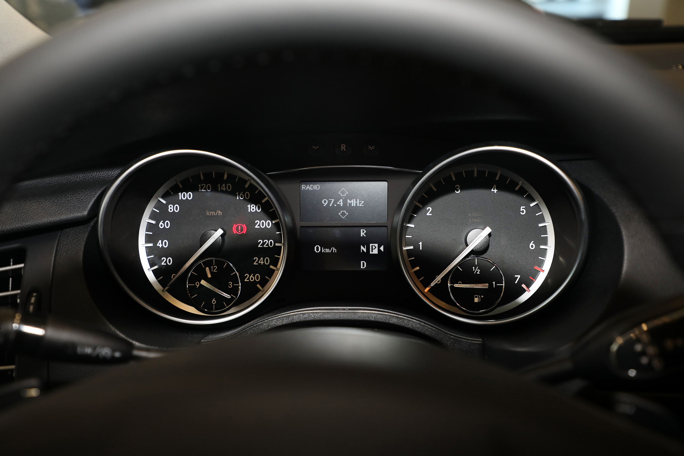 奔驰R测评,奔驰r深度测评