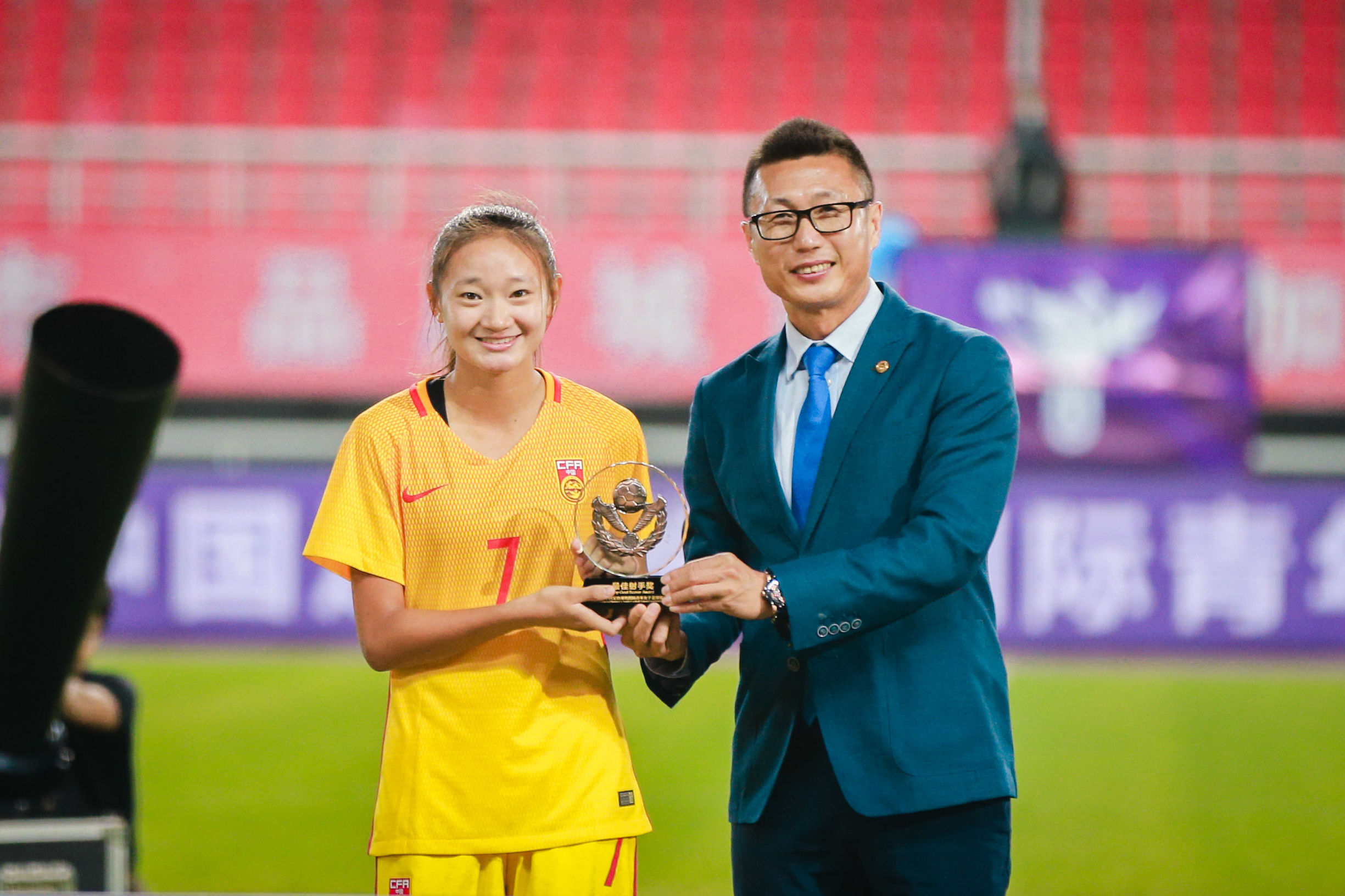 中国女足u16杨倩,中国u16女足杨倩