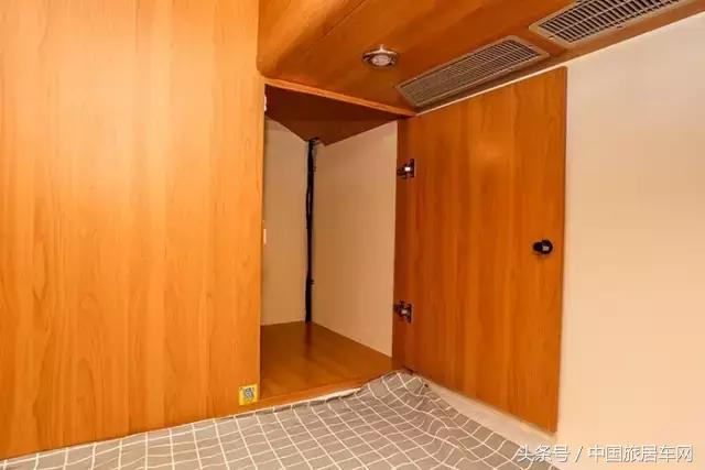 上汽大通maxusrv80型房车原厂,上汽大通rv80多少钱一辆