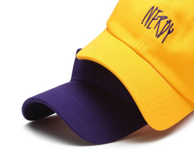 「怎么把你爸的帽子带出来了？真土」说这话的人才是真土鳖