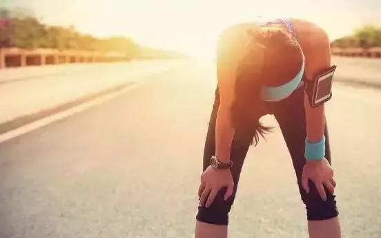 马拉松如何做到后程不掉速,马拉松途中跑不完怎么办