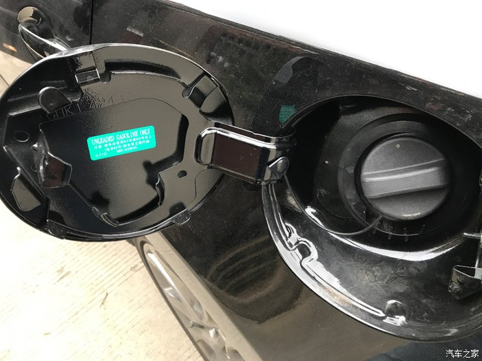 阿特兹换挡略有顿挫正常吗,阿特兹2.5蓝天运动版有拨片换挡