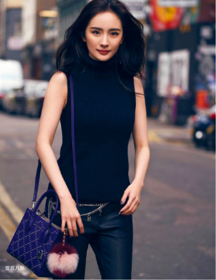 杨幂成轻奢品牌全球代言人，80后小花的代言战争硝烟四起