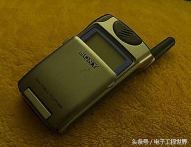 朋友圈被“10年前的手机”刷屏了!老泪纵横,都是青春和故事啊