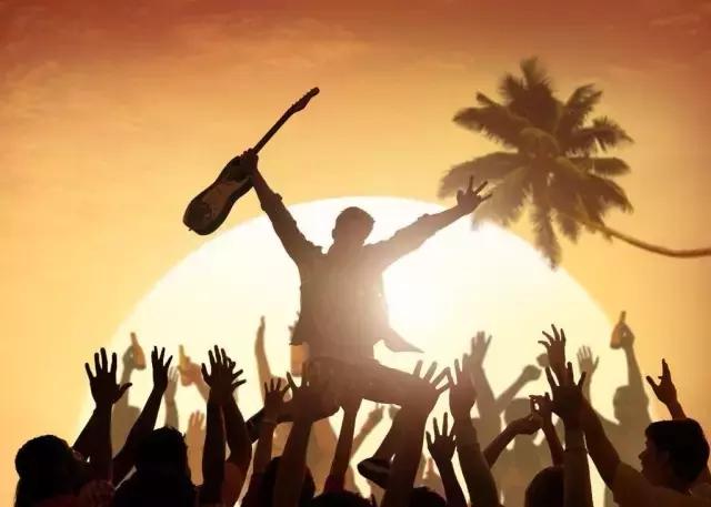 练吉他要多久才能学会,想学吉他但歌唱得不好