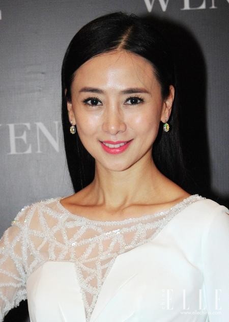 怎么不会老！明明过了35岁她们却还是少女脸！