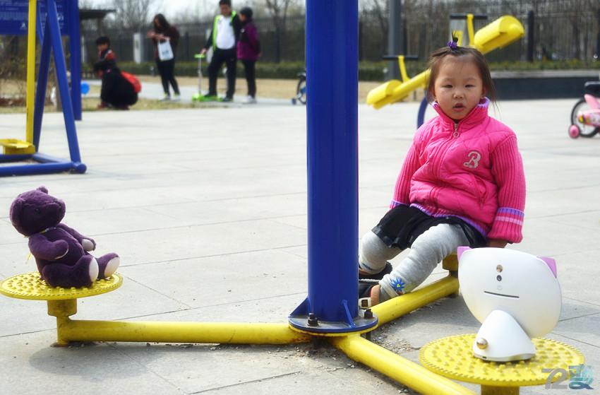 小西机器人测评--孩子最爱的机器猫