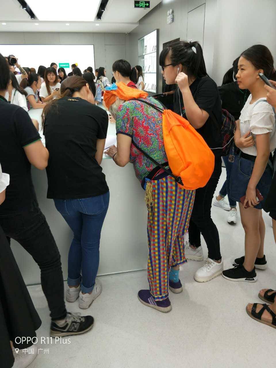 tfboys代言oppor11,oppor11tfboys限量款