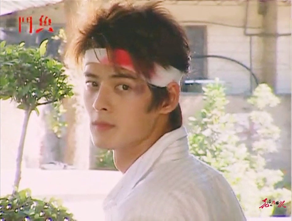 电视剧《斗鱼》，有多少人曾为小燕子的“不后悔”泪崩？