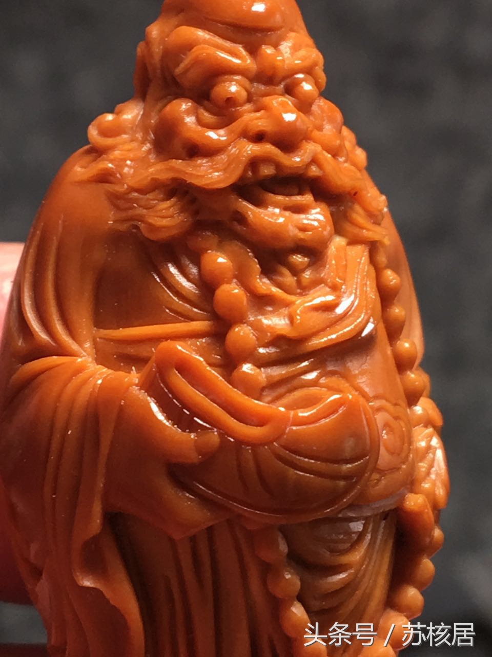 橄榄核雕刻十大名家的作品,橄榄核雕刻名家作品价格