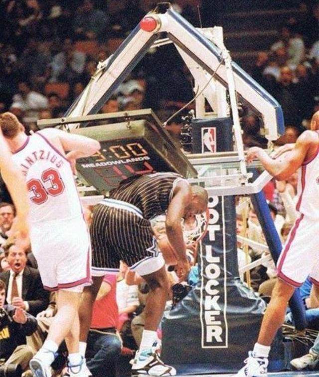 奥尼尔魔术时期阵容数据,奥尼尔最佳防守阵容