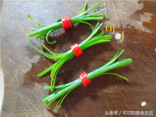 鲳鱼怎么做好吃清蒸鲳鱼,清蒸鲳鱼的最简单做法