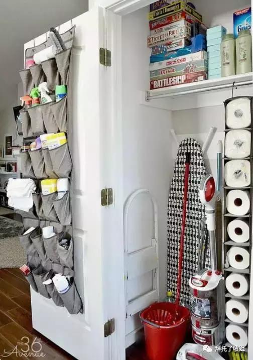 她家看不到一个拖把，地上居然没有半点儿灰