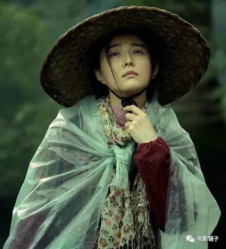 那些年的金鸡奖催泪,金鸡奖落幕最让人难忘的5大镜头