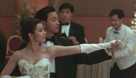 周润发荧幕情侣，被誉为港版玛丽莲梦露，不嫁富豪过得风生水起