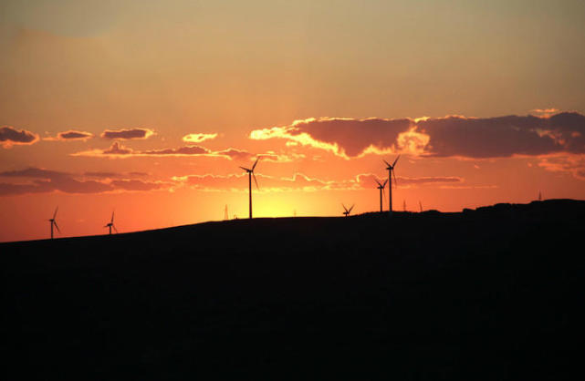 耗资3.2亿的中国66号公路也被称为把妹公路