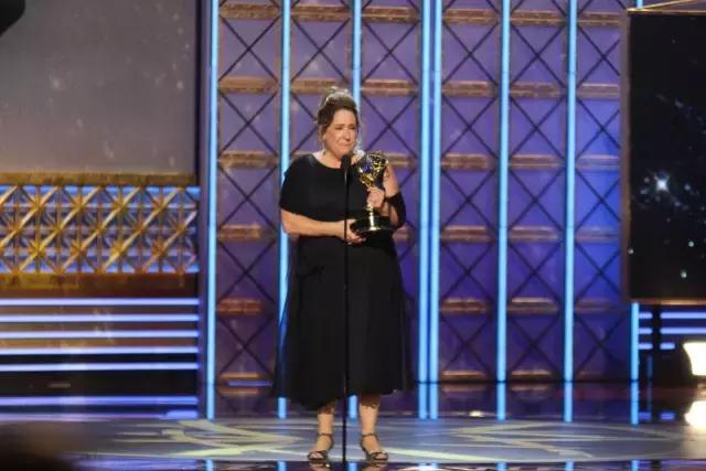 Damnit，作为剧迷，这是你们最幸福的时代丨趣评艾美奖