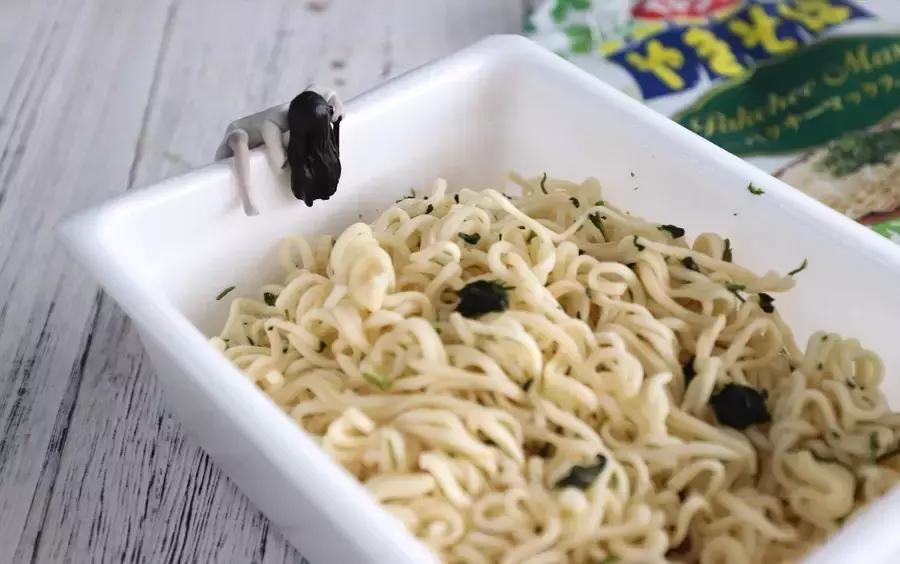 测了17款“网绿”香菜零食,种下了这几样草