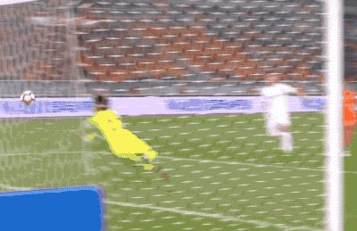 鲁能最红运之人，“疯跑战术”的先行者，幸运背后另有艰辛