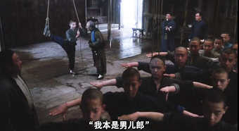 电影霸王别姬几种解读,电影霸王别姬为什么是巅峰之作